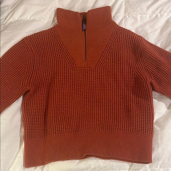Patagonia Recycled Wool Blend Quarter (1/4) Zip Sweater, Burl Red, Medium, NWT - Picture 1 of 10